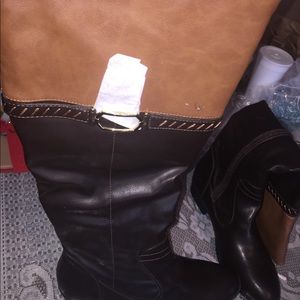 Brown high boots BRAND NEW